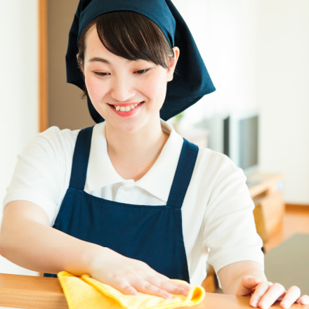女性スタッフの定額制 お掃除サービス